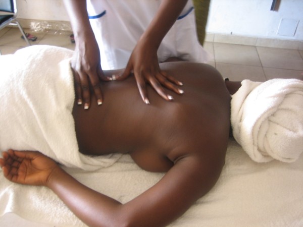 beauty_school_massage5-jpeg beauty_school_massage5-jpeg